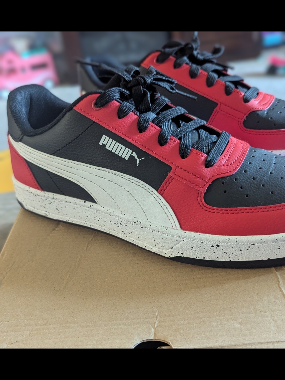 Puma Men’s Red & Black Low-Top Sneakers